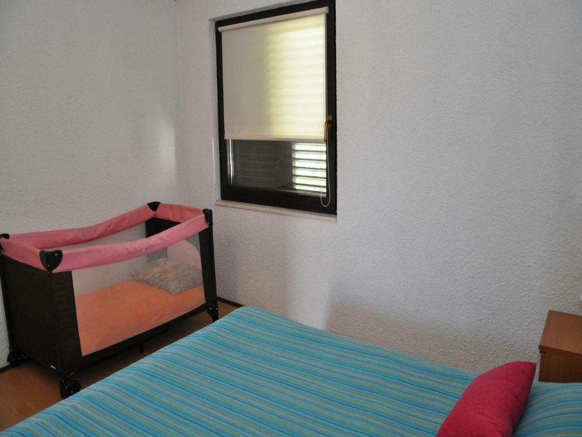 Apartments Lola Biograd Na Moru Luaran gambar